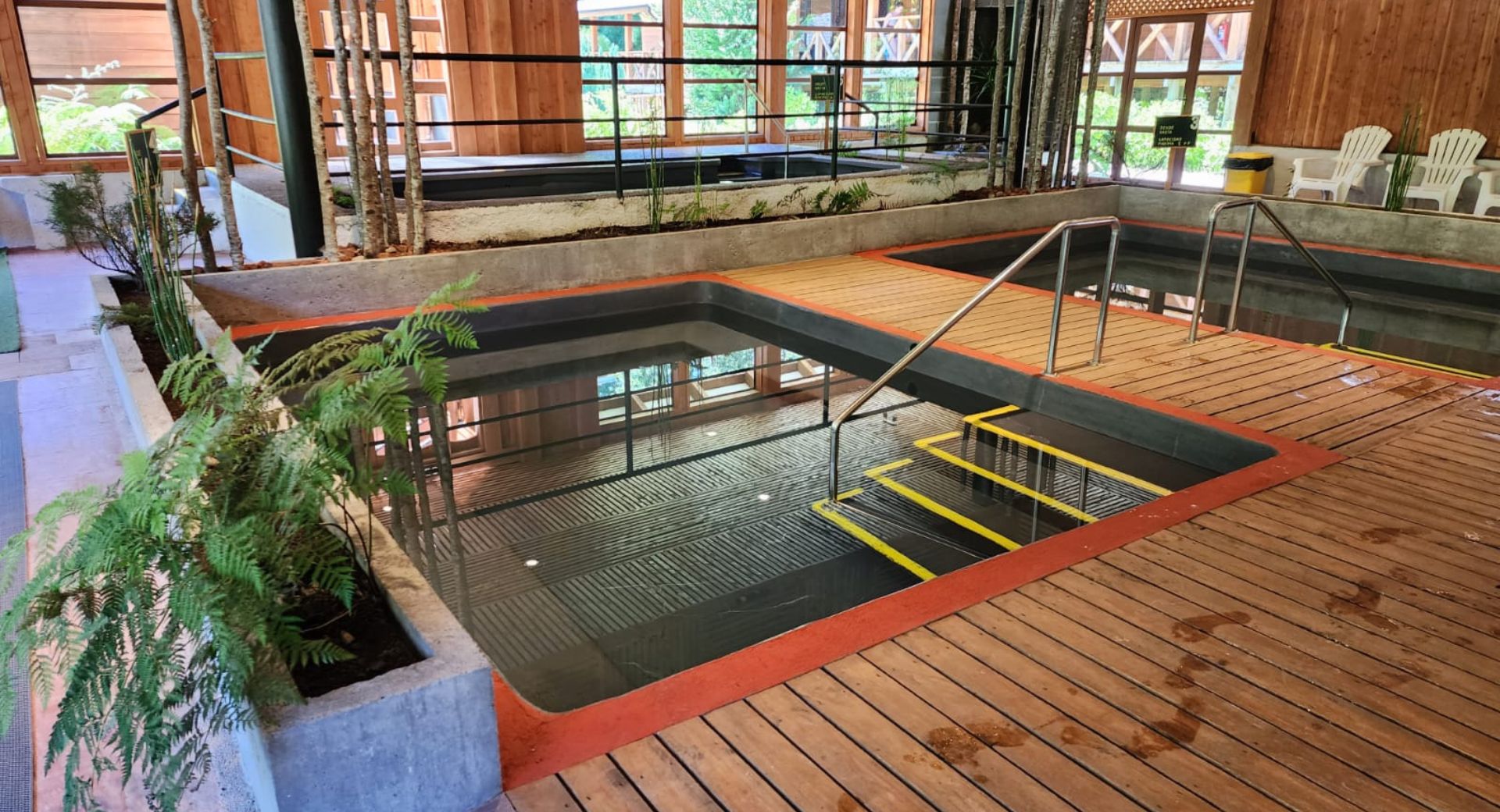 Pucon termas piscina interior
